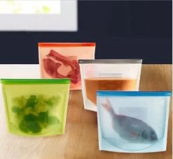 LOUZR Siliconen Vershoudzakken - Set 4-Stuks - 1000ml - Herbruikbaar 27 LOUZR Siliconen Vershoudzakken - Set 4-Stuks - 1000ml - Herbruikbaar -Schoonmaakmiddelen 1200x1110 9