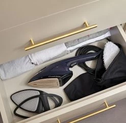 Russell Hobbs Steam Genie 2-in-1 Kledingstomer & Strijkijzer In 1 - 28370-56 25 Russell Hobbs Steam Genie 2-in-1 Kledingstomer & Strijkijzer In 1 - 28370-56 -Schoonmaakmiddelen 1200x1176 5