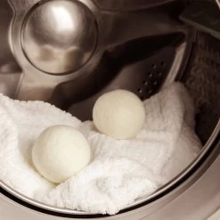 FAVE Drogerballen XL - 6 Stuks - Inclusief Opbergzakje - Wasbol - Wasballen - Doseerbol - Droogballen - Duurzaam 14 FAVE Drogerballen XL - 6 Stuks - Inclusief Opbergzakje - Wasbol - Wasballen - Doseerbol - Droogballen - Duurzaam -Schoonmaakmiddelen 1200x1200 1026