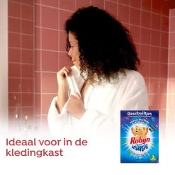 Robijn Intense Geurbuiltjes 3 Stuks 15 Robijn Intense Geurbuiltjes 3 Stuks -Schoonmaakmiddelen 1200x1200 1307