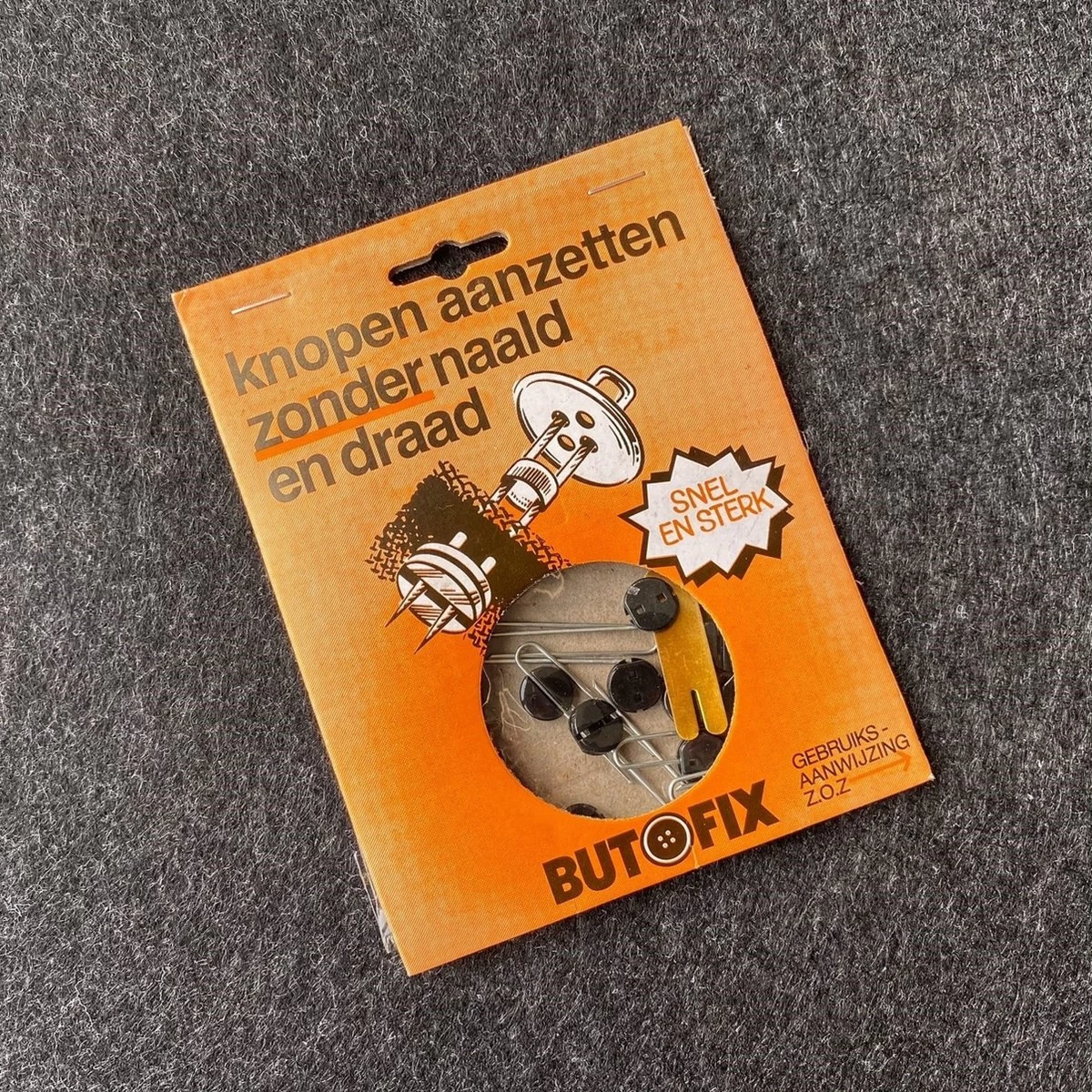 ButoFix - 10 Stuks - Met Deze Set Kunt U Knopen Aanzetten Zonder Naald En Draad 5 ButoFix - 10 Stuks - Met Deze Set Kunt U Knopen Aanzetten Zonder Naald En Draad - Afbeelding 3