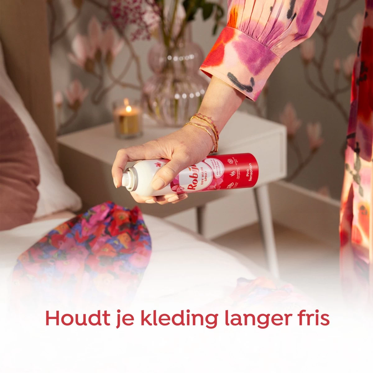 Robijn Pink Sensation Dry Wash Spray - 6 X 200 Ml - Voordeelverpakking 7 Robijn Pink Sensation Dry Wash Spray - 6 X 200 Ml - Voordeelverpakking - Afbeelding 5