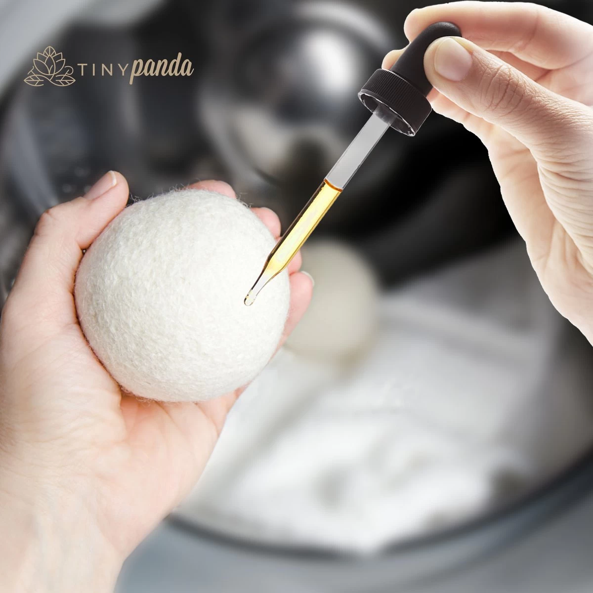 Merkloos Droger Ballen XL 6 Stuks Inclusief Lavendelolie – Zero Waste Dryer Balls - Duurzaam – Wasverzachter – Herbruikbare Drogerballen – Droogt De Was Sneller – Tiny Panda 5 Merkloos Droger Ballen XL 6 Stuks Inclusief Lavendelolie – Zero Waste Dryer Balls - Duurzaam – Wasverzachter – Herbruikbare Drogerballen – Droogt De Was Sneller – Tiny Panda - Afbeelding 3
