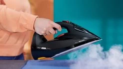 Philips Azur GC4567/80 - Stoomstrijkijzer 25 Philips Azur GC4567/80 - Stoomstrijkijzer -Schoonmaakmiddelen 1200x673 3