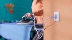 Philips Azur GC4556/20 - Stoomstrijkijzer - Blauw/Wit 16 Philips Azur GC4556/20 - Stoomstrijkijzer - Blauw/Wit -Schoonmaakmiddelen 1200x673 6