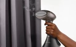 Russell Hobbs Steam Genie Aroma - Kledingstomer / Handstomer -Schoonmaakmiddelen 1200x738 1