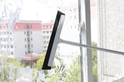 Amenzo® Vloertrekker Met Steel - Vloerwisser - 35 Cm + 120 Cm Steel - Uitschuifbare Aluminium Steel - Badkamer – Trekker - Vloerwisser Wit – Watertrekker 23 Amenzo® Vloertrekker Met Steel - Vloerwisser - 35 Cm + 120 Cm Steel - Uitschuifbare Aluminium Steel - Badkamer – Trekker - Vloerwisser Wit – Watertrekker -Schoonmaakmiddelen 1200x797