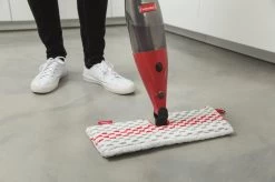 Vileda 1.2.Spray MAX - Vlakke Mop Met Sproeisysteem En Pad In Microvezels -Schoonmaakmiddelen 1200x799 21