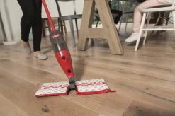 Vileda 1.2.Spray MAX - Vlakke Mop Met Sproeisysteem En Pad In Microvezels -Schoonmaakmiddelen 1200x799 22