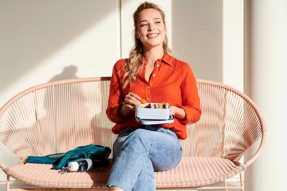 Mepal Lunchbox Take A Break Midi - 900 ML - Zilver 5 Mepal Lunchbox Take A Break Midi - 900 ML - Zilver - Afbeelding 3