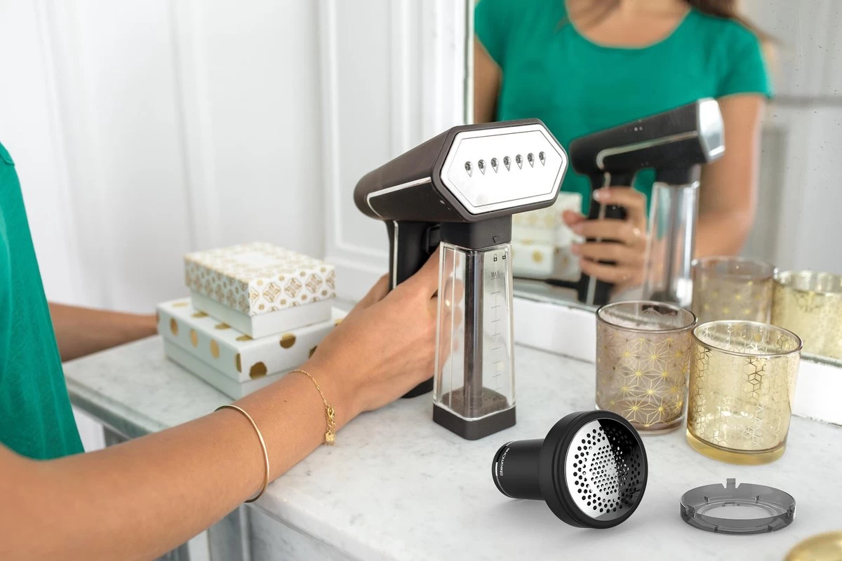 SteamOne RP10B Pluizenverwijderaar - Zwart - Oplaadbaar 7 SteamOne RP10B Pluizenverwijderaar - Zwart - Oplaadbaar - Afbeelding 5