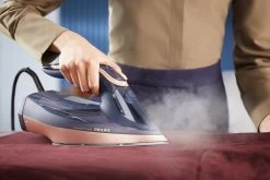 Philips Azur 8000 Series - DST8050/20 - Stoomstrijkijzer -Schoonmaakmiddelen 1200x800 184