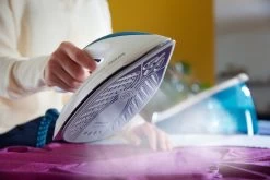 Philips PerfectCare Compact Essential GC6840/20 - Stoomgenerator -Schoonmaakmiddelen 1200x800 253