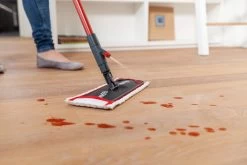 Vileda 1.2.Spray - Vlakke Mop Met Sproeisysteem En Pad In Microvezels -Schoonmaakmiddelen 1200x800 3