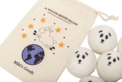 Miki's Goods® XL Wollen Drogerballen 6 Stuks - Panda Wasballen - Duurzaam - Wasbol - 100% Nieuw-Zeelandse Schapenwol - Wasbollen - Herbruikbaar- Droogballen - Snellere Droogtijd - Zuigt Dierenharen Op -Schoonmaakmiddelen 1200x800 95
