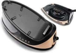 Swiss Pro+ -Stoomstrijkijzer Met Stoomgenerator - Iron - Keramische Zoolplaat - 2700W - Black/Gold - PefectCare Performer -Schoonmaakmiddelen 1200x839 3