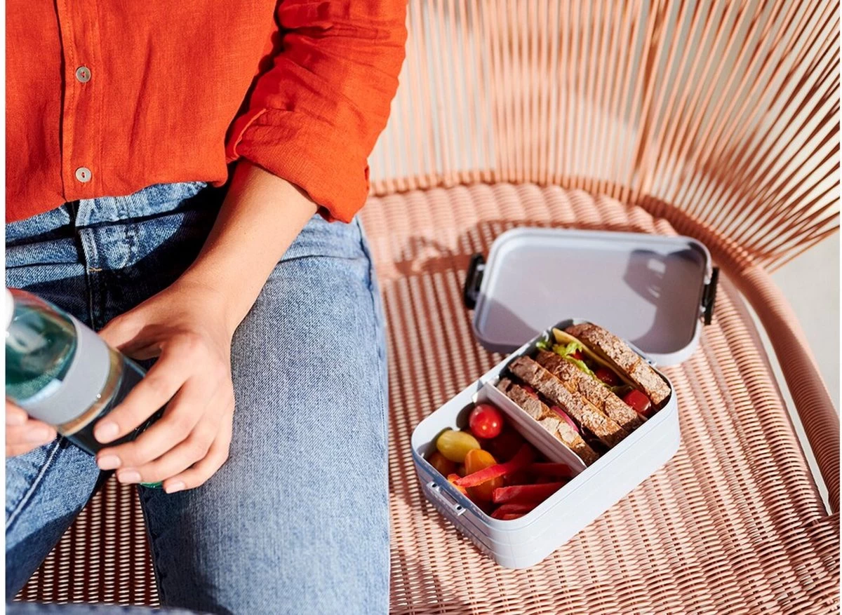 Mepal Lunchbox Take A Break Midi - 900 ML - Zilver 10 Mepal Lunchbox Take A Break Midi - 900 ML - Zilver - Afbeelding 8