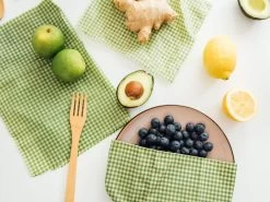 Bijenwas Wraps - Beeswax Food Wrap - Beewax - Bee Wrap - Bijenwasdoek - Zero Waste - 3 Stuks; Klein, Middel, Groot - Herbruikbaar - Duurzaam Cadeau - Boterhamzakje - Bijenwas Doek - Beeswax Wraps - Herbruikbaar Boterhamzakje - Bijenwas Vellen 14 Bijenwas Wraps - Beeswax Food Wrap - Beewax - Bee Wrap - Bijenwasdoek - Zero Waste - 3 Stuks; Klein, Middel, Groot - Herbruikbaar - Duurzaam Cadeau - Boterhamzakje - Bijenwas Doek - Beeswax Wraps - Herbruikbaar Boterhamzakje - Bijenwas Vellen -Schoonmaakmiddelen 1200x900 66