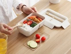 BentoBros® Duurzame Bento Box - Broodtrommel - Lunchtrommel - Lunchbox - Lunchset Voor Kinderen - Brooddoos - Duurzaam Hout - Inclusief Bestek - Voor Volwassenen En Kinderen - 0,85 Liter - Geschikt Voor Magnetron, Vriezer En Vaatwasser - Groen -Schoonmaakmiddelen 1200x920 3