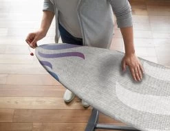 Vileda Total Reflect Strikplankovertrek - Universeel - Met Aluminium Bekleding -Schoonmaakmiddelen 1200x926 2