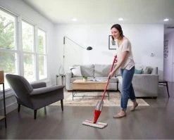 Vileda 1.2.Spray MAX - Vlakke Mop Met Sproeisysteem En Pad In Microvezels -Schoonmaakmiddelen 1200x968 2