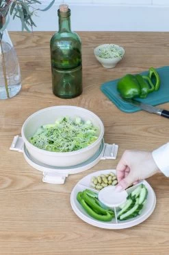 Brabantia Make & Take Salade Lunchbox - 1,3 L - Kunststof - Light Grey -Schoonmaakmiddelen 800x1200 17