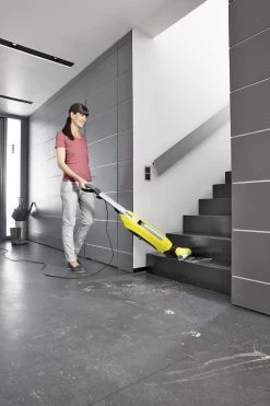 Kärcher Floor Cleaner FC 5 - Vloerreiniger - Geel - Versie 2019 -Schoonmaakmiddelen 800x1200 2