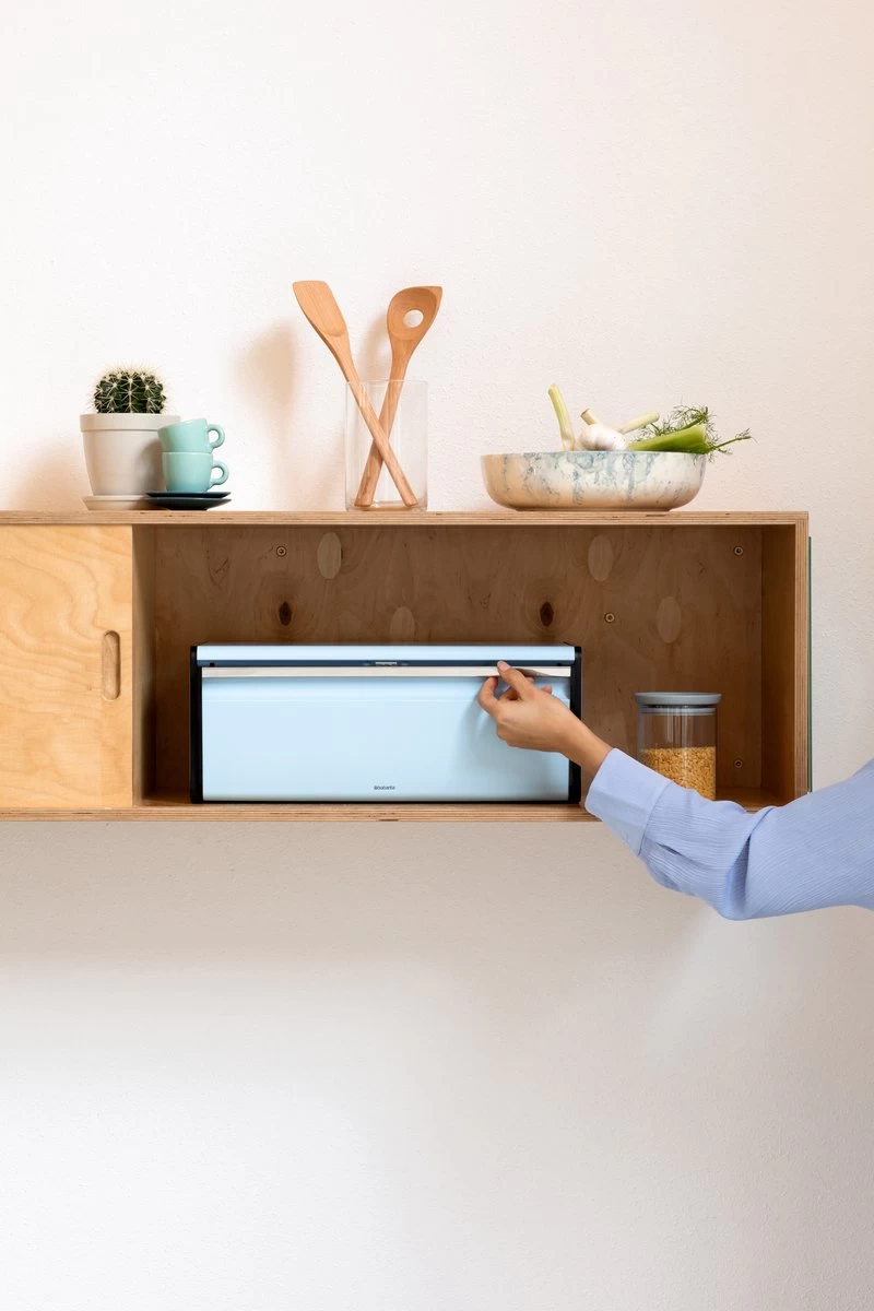 Brabantia Broodtrommel - Met Klepdeksel - Dreamy Blue 6 Brabantia Broodtrommel - Met Klepdeksel - Dreamy Blue - Afbeelding 4